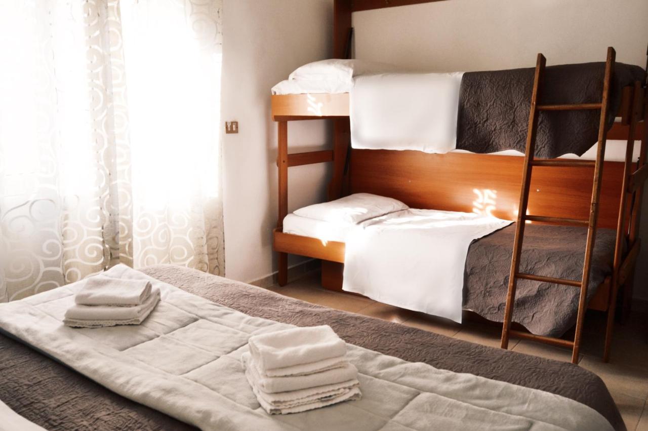 Hotel Colombo Naples Luaran gambar