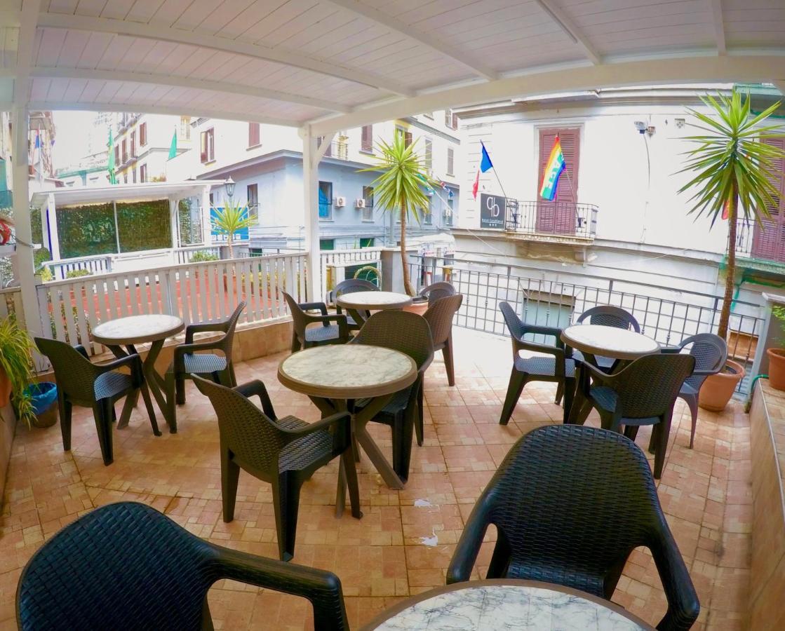 Hotel Colombo Naples Luaran gambar